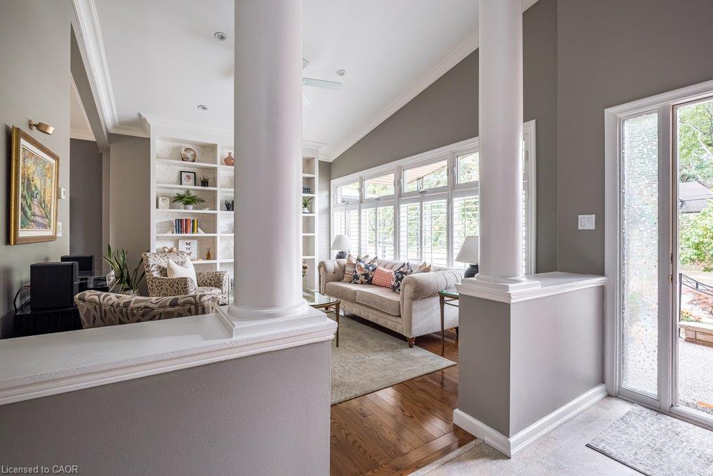 54 Inverness Avenue W Property Photo 3