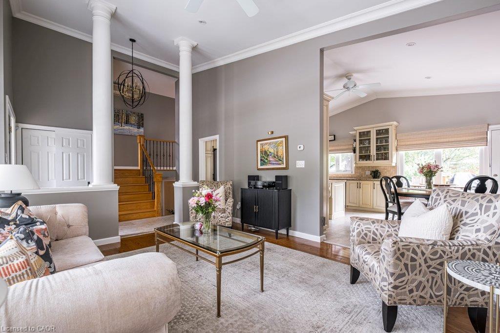 54 Inverness Avenue W Property Photo 8