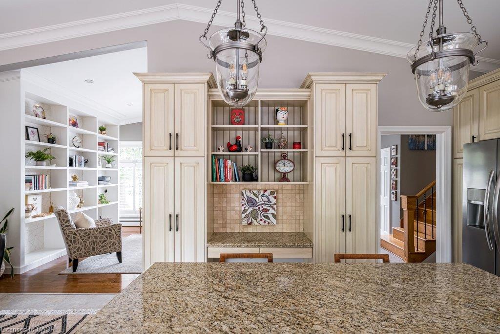 54 Inverness Avenue W Property Photo 15