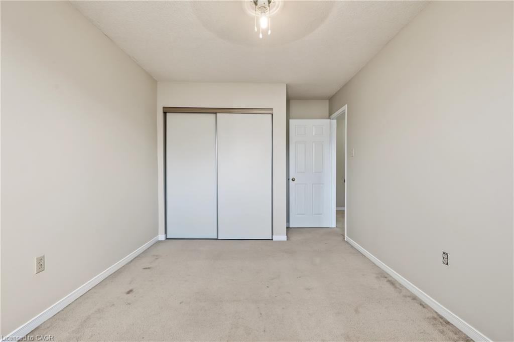 14-391 Stone Church Road E Property Photo 20