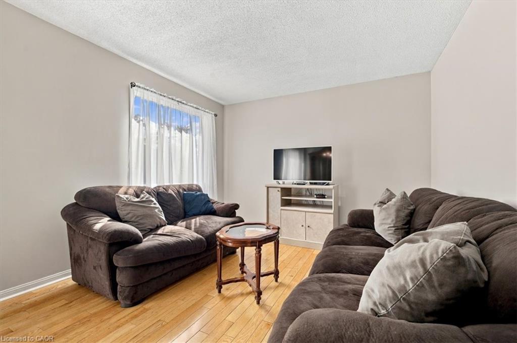 5180 Oakley Drive Property Photo 7