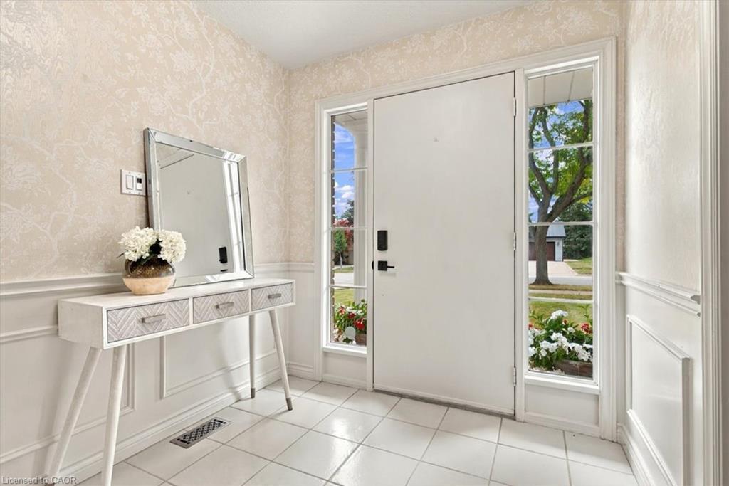 1309 Monmouth Drive Property Photo 4