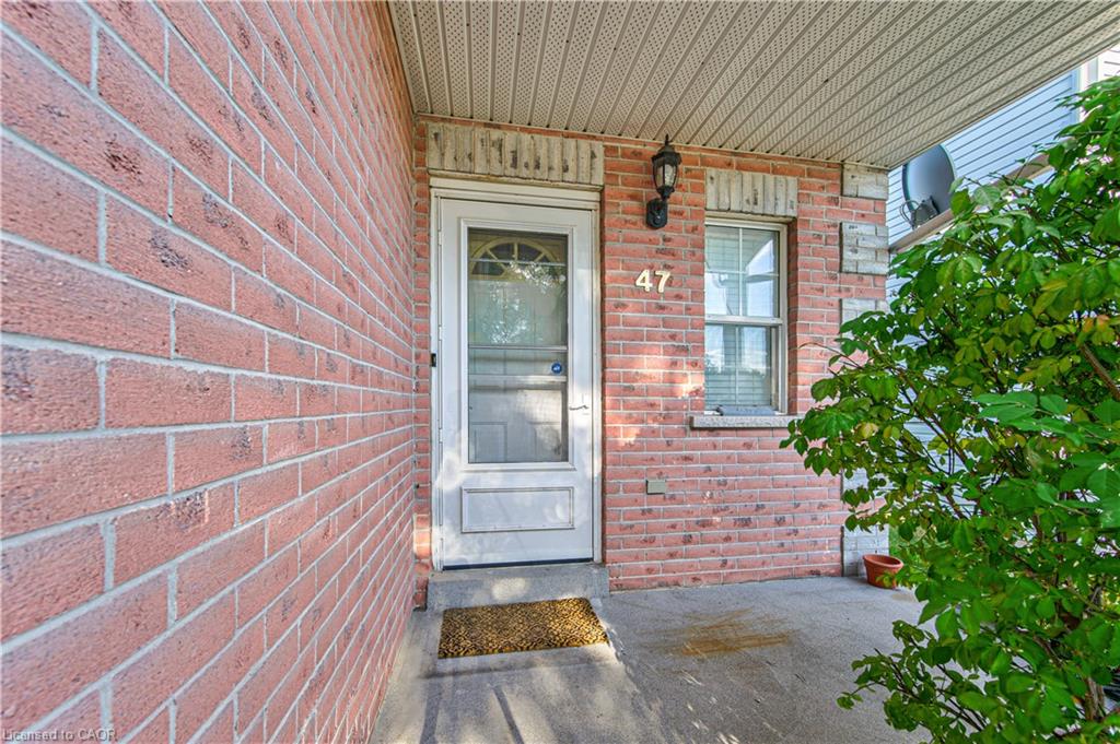 47 Hilltop Drive Property Photo 4