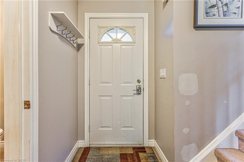 47 Hilltop Drive Property Photo 5
