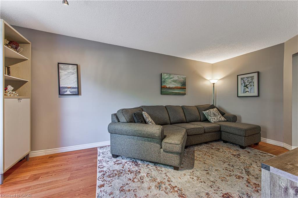 47 Hilltop Drive Property Photo 11