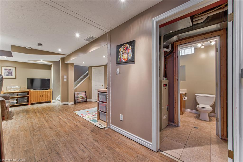 47 Hilltop Drive Property Photo 29