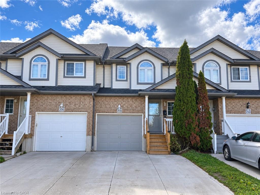 208 Activa Avenue Property Photo 1