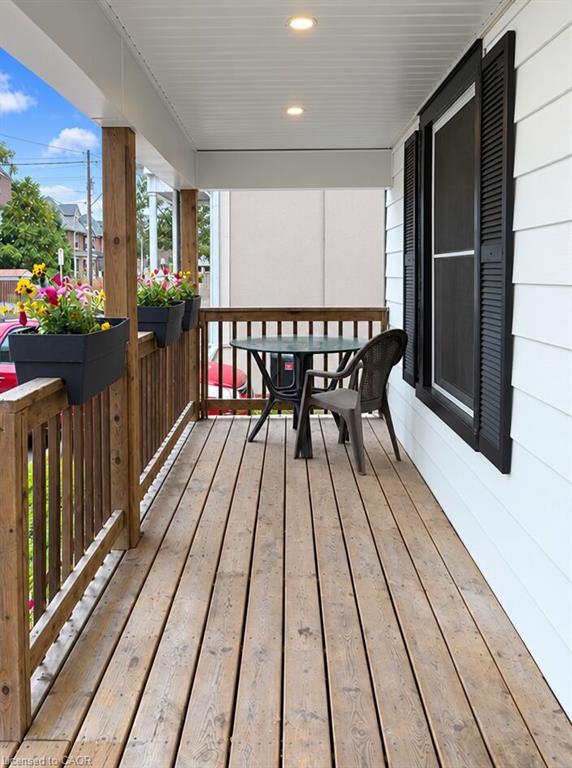 163 Eastbourne Avenue Property Photo 3