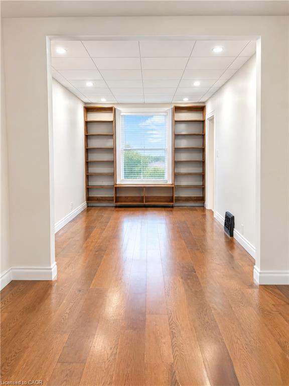 163 Eastbourne Avenue Property Photo 9