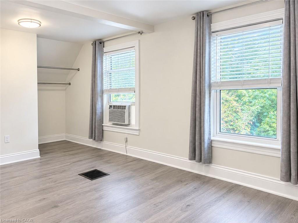 163 Eastbourne Avenue Property Photo 19