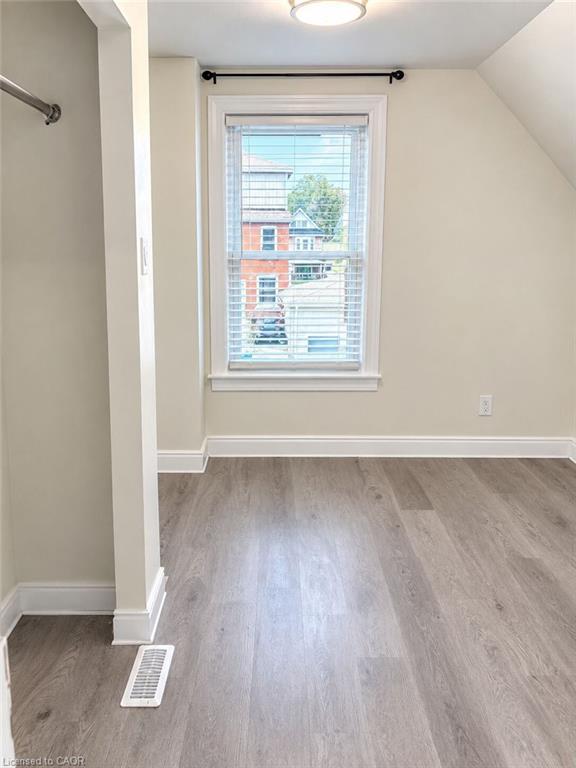 163 Eastbourne Avenue Property Photo 23