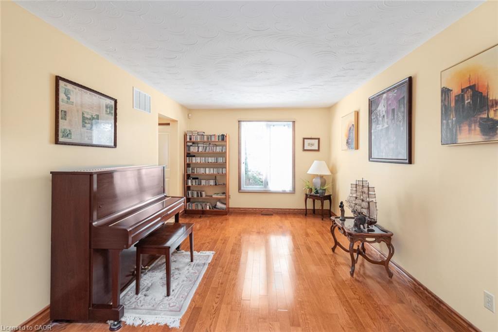 311 Hemlock Avenue Property Photo 4