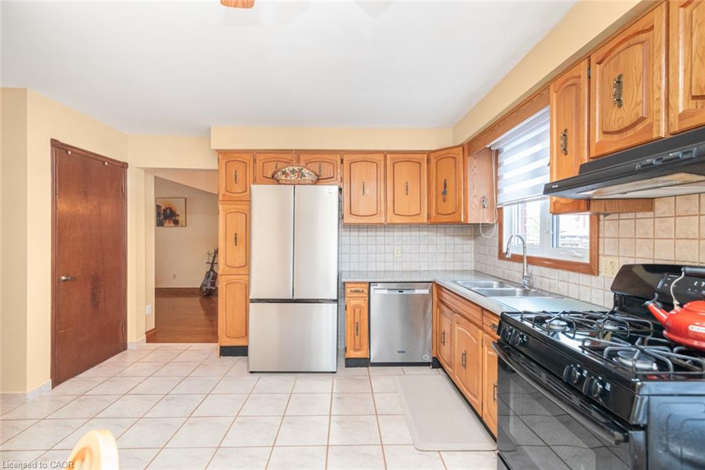311 Hemlock Avenue Property Photo 12