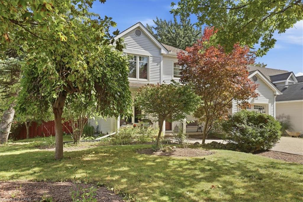 258 Newport Place Property Photo 3
