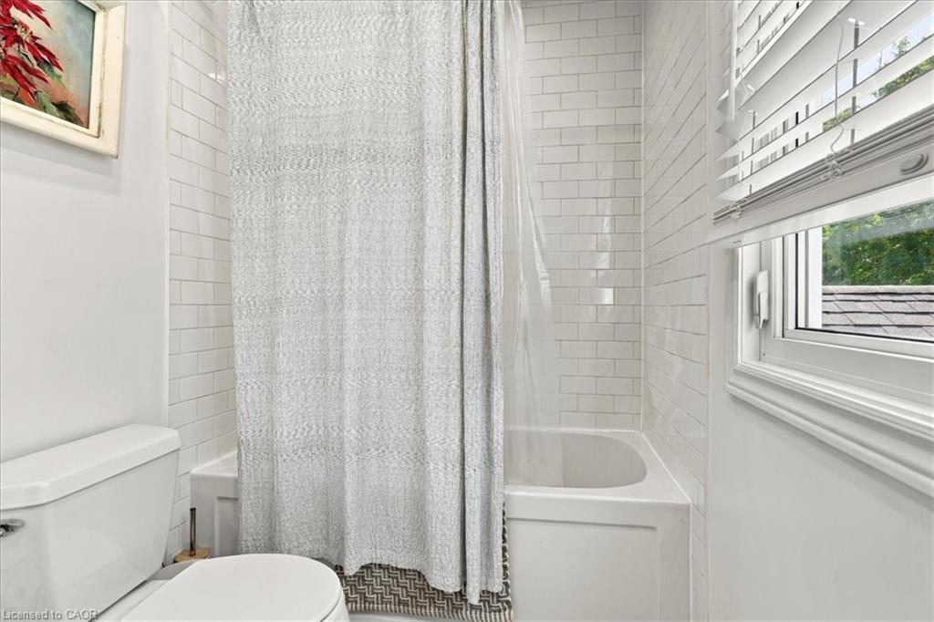 258 Newport Place Property Photo 20