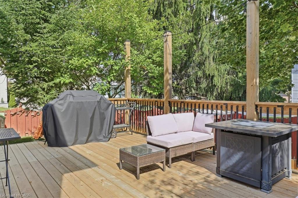 258 Newport Place Property Photo 34
