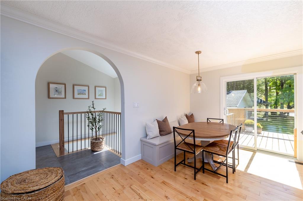 9 Crescent Street Property Photo 10