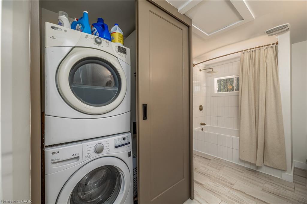 9 Crescent Street Property Photo 20