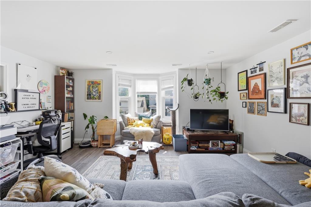 74 Cathcart Street Property Photo 20