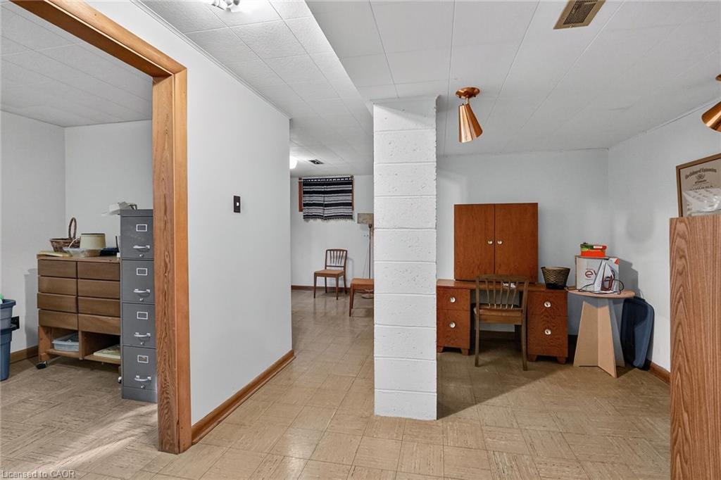 5049 Portage Road Property Photo 33