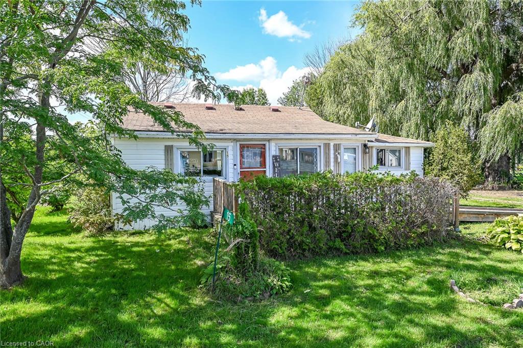 15 Beverly Drive Property Photo 4