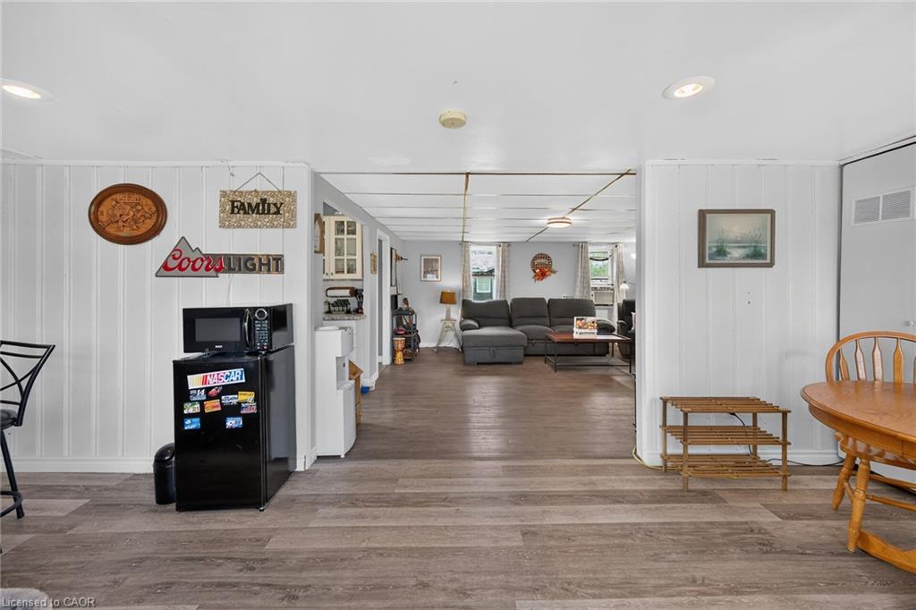 15 Beverly Drive Property Photo 5