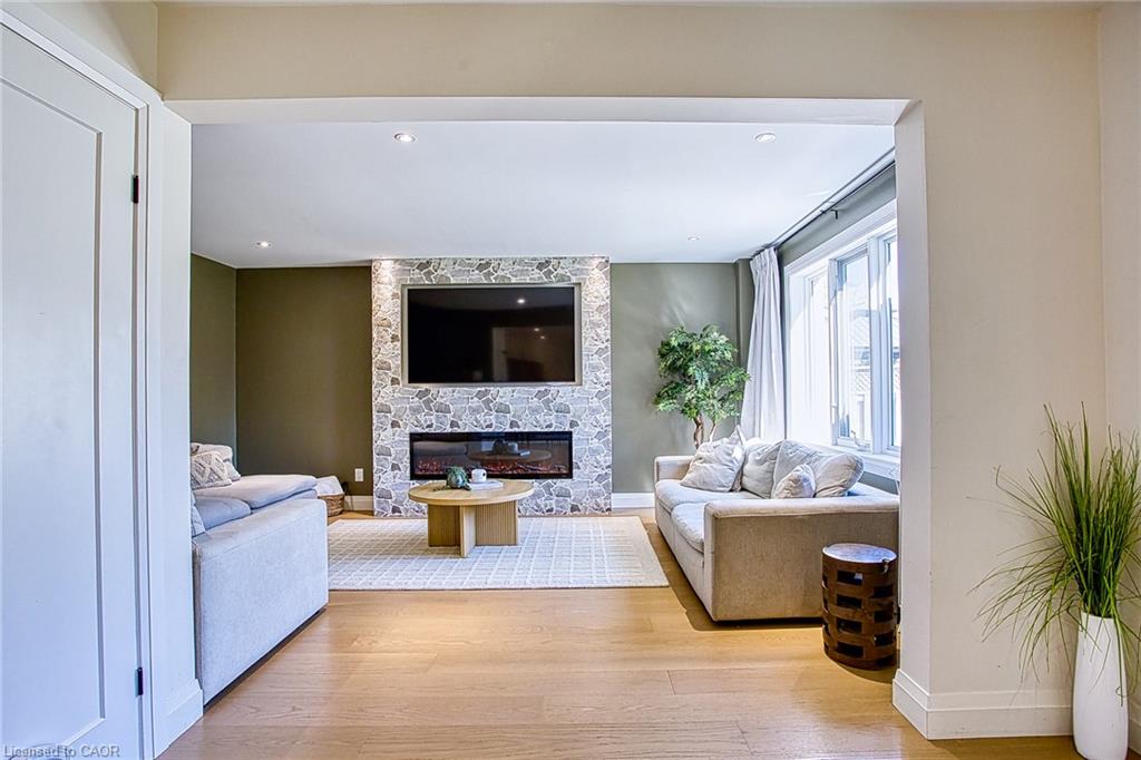 43 Spadara Drive Property Photo 16