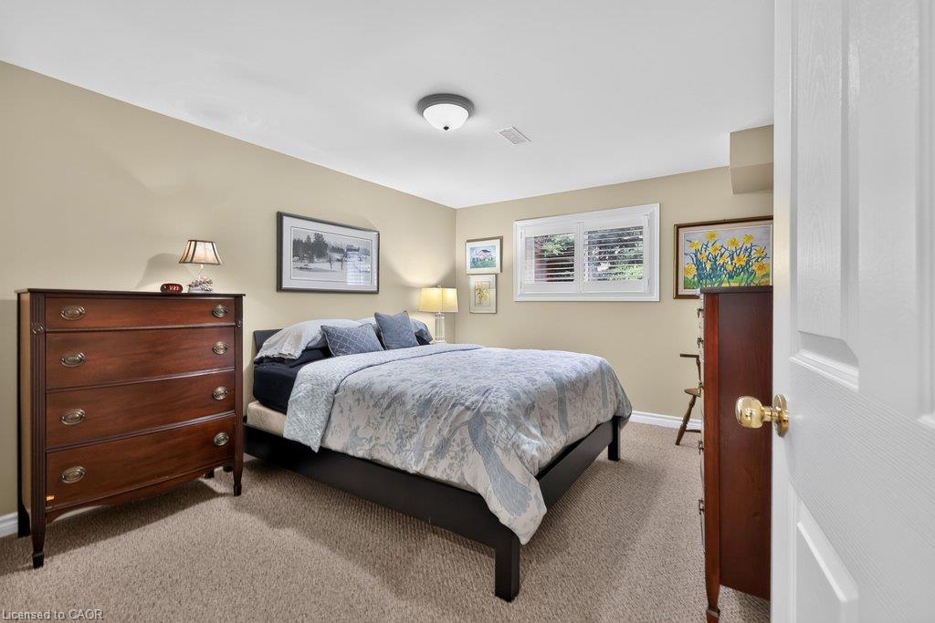 8-4400 Millcroft Park Drive Property Photo 34