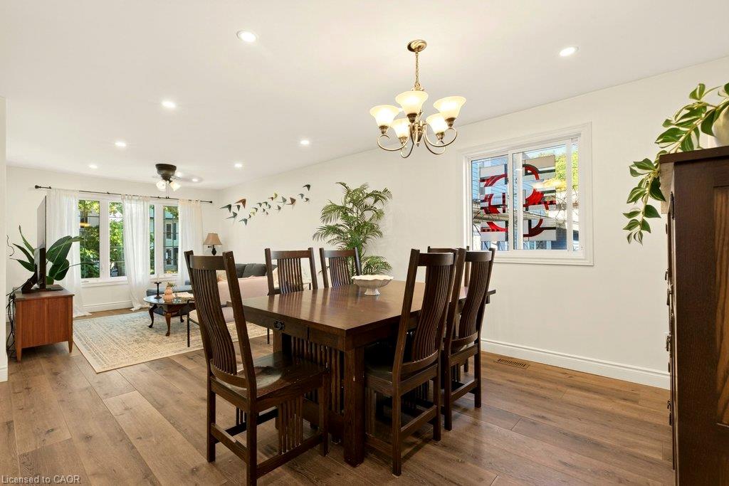 33 Albert Street Property Photo 8
