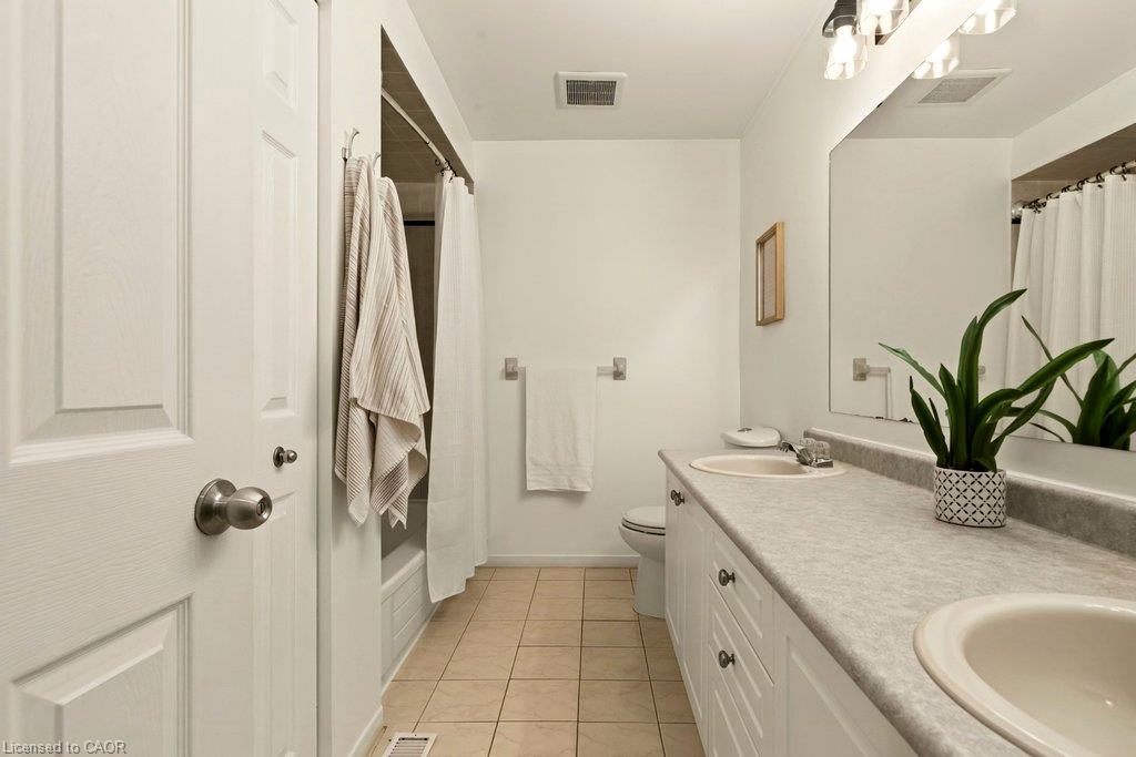 33 Albert Street Property Photo 18