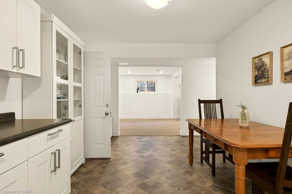 33 Albert Street Property Photo 27