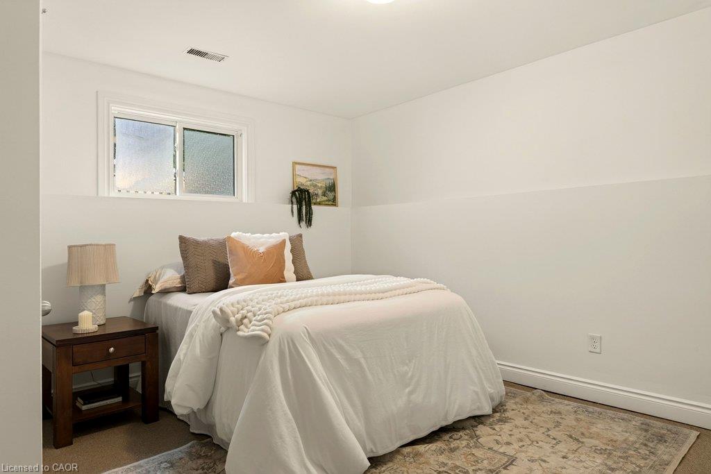 33 Albert Street Property Photo 29
