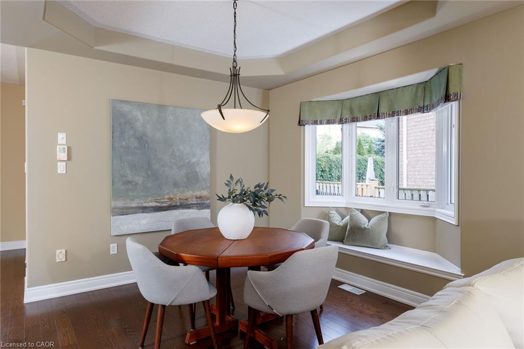 2424 Tesla Crescent Property Photo 10
