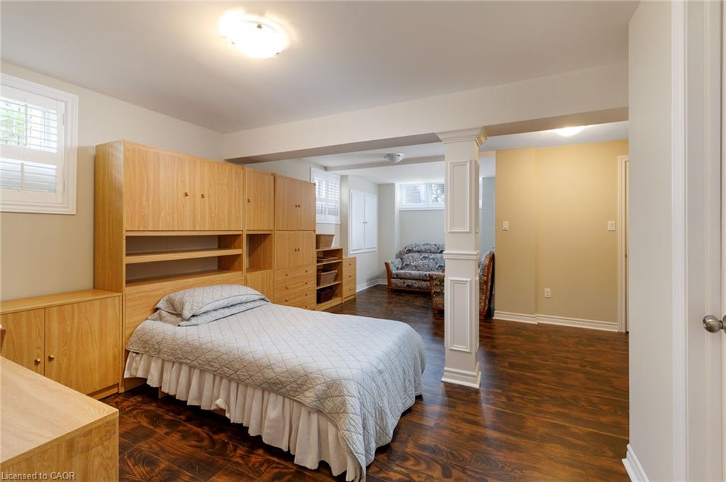 2424 Tesla Crescent Property Photo 32