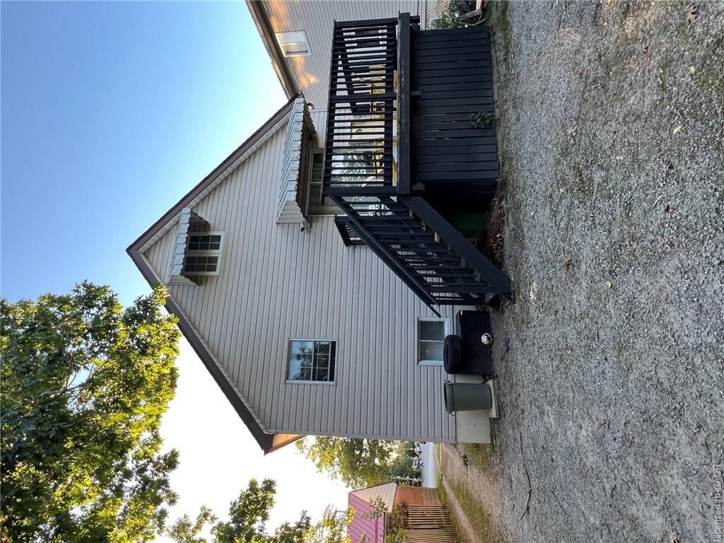 131 Emerson Street Property Photo 2