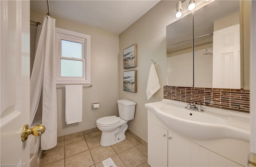 590 Willow Road Property Photo 28