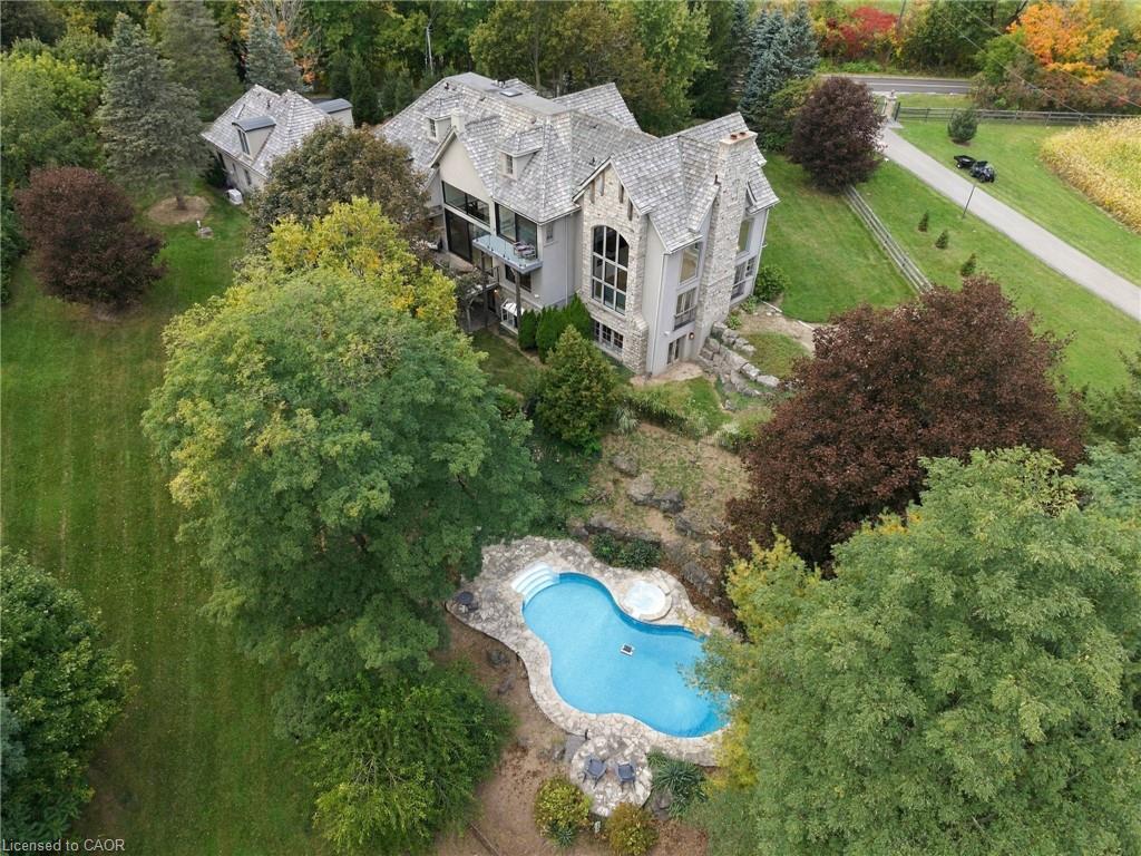 2376 8 Sideroad Property Photo 48