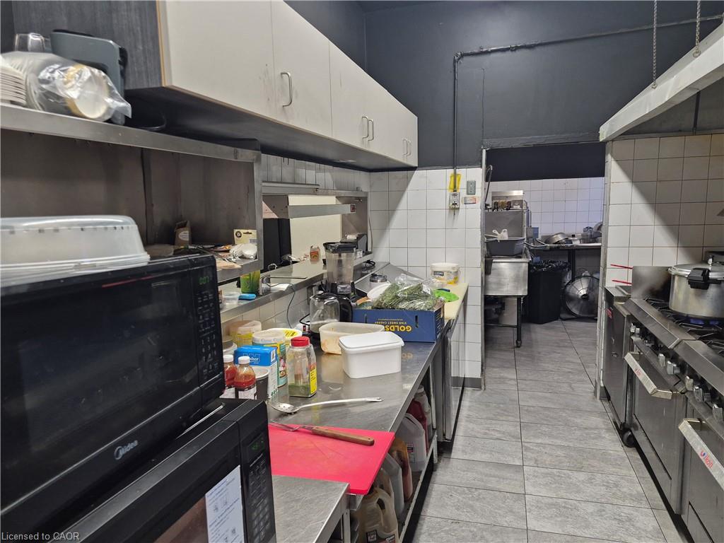 291 Queenston Road Property Photo 10