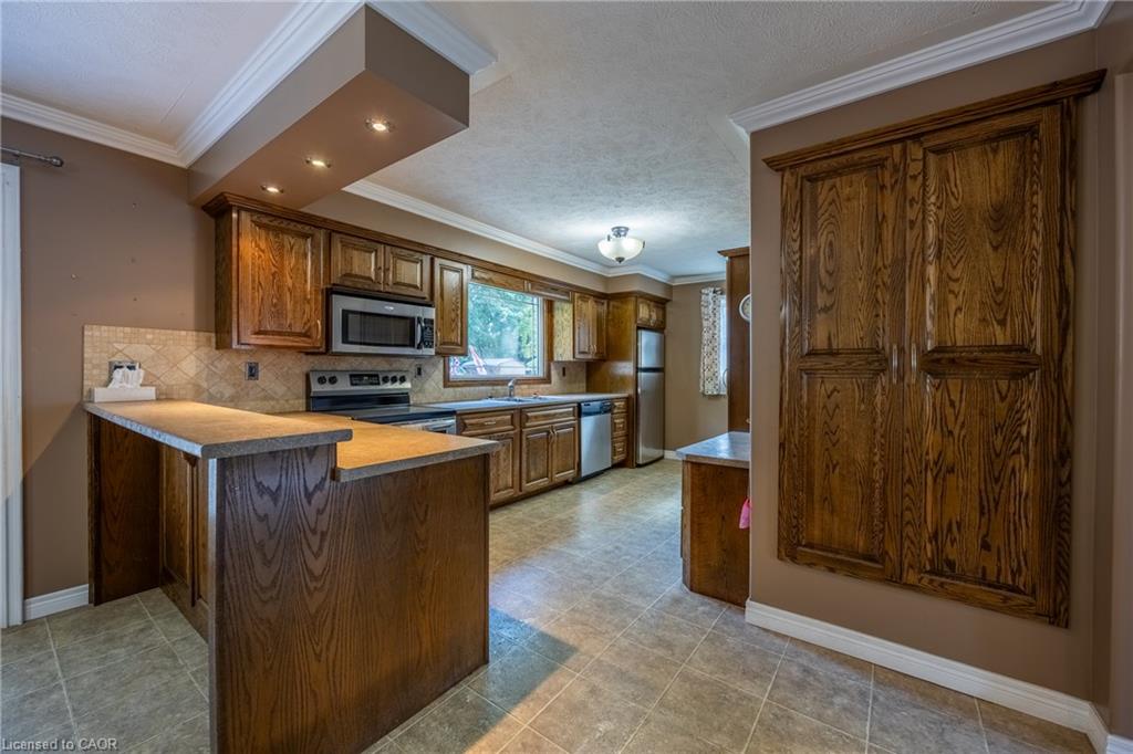 14 Carrick Street Property Photo 6