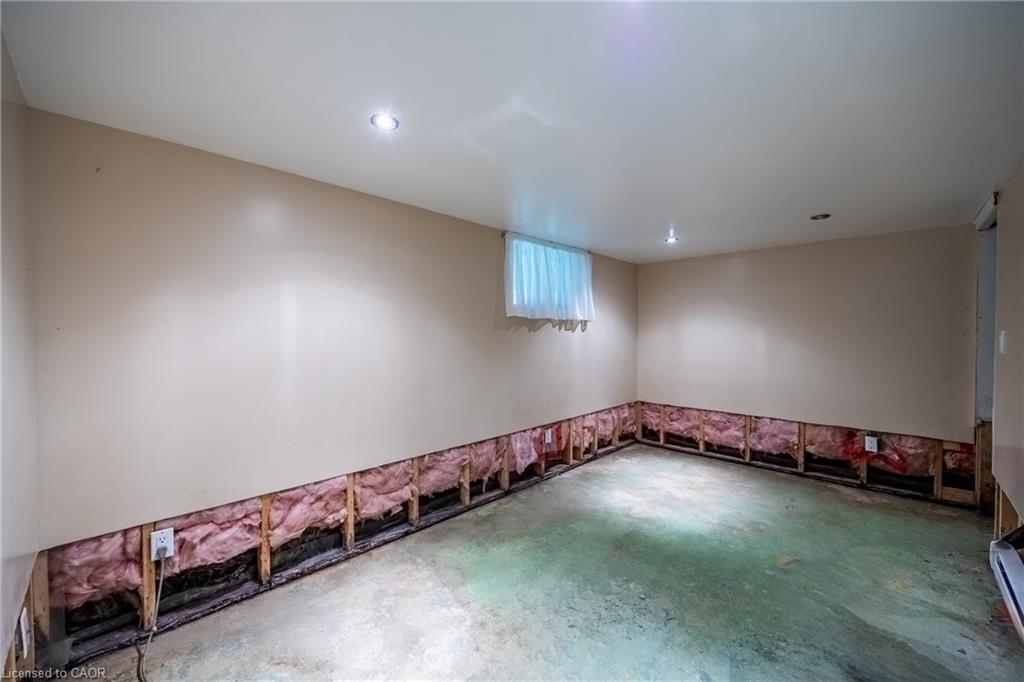 14 Carrick Street Property Photo 15