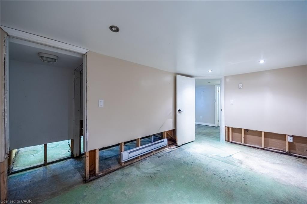 14 Carrick Street Property Photo 16