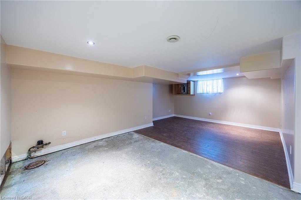 14 Carrick Street Property Photo 19