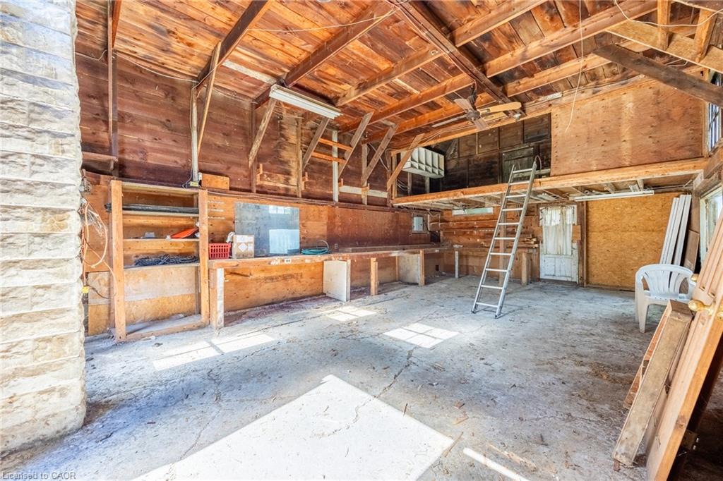 14 Carrick Street Property Photo 34
