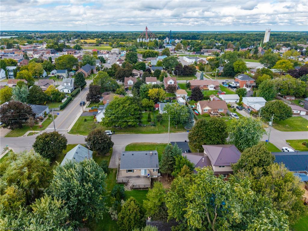 14 Carrick Street Property Photo 36