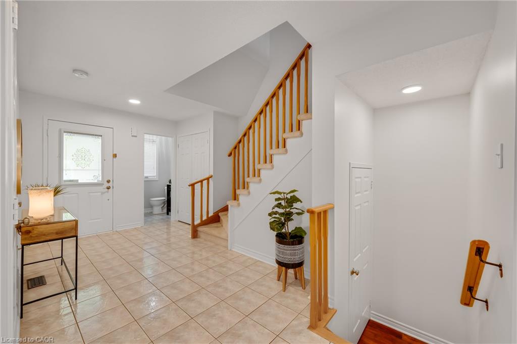 1194 Old Oak Drive Property Photo 15