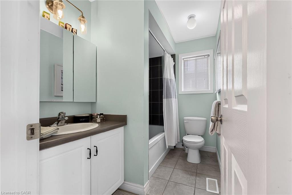326 Vincent Drive Property Photo 34
