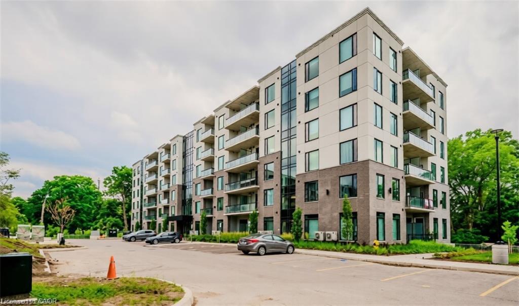 615-103 Roger Street Property Photo 1