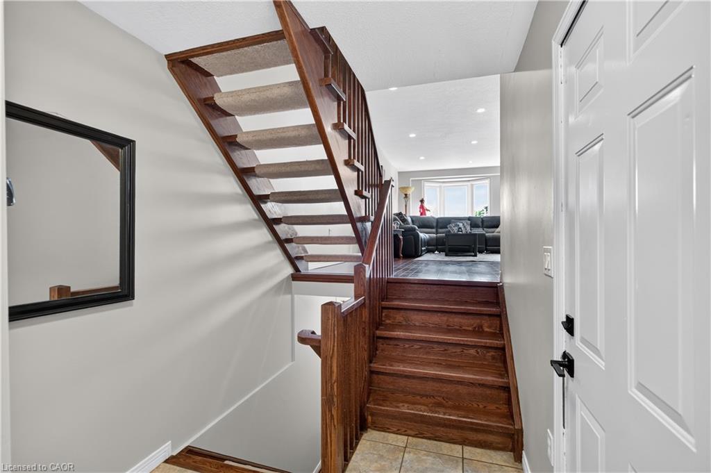 40 Fairhaven Drive Property Photo 4