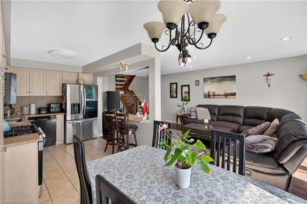 40 Fairhaven Drive Property Photo 10