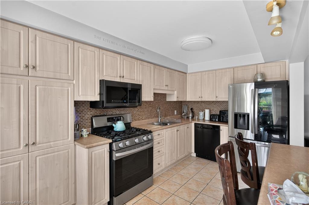 40 Fairhaven Drive Property Photo 13